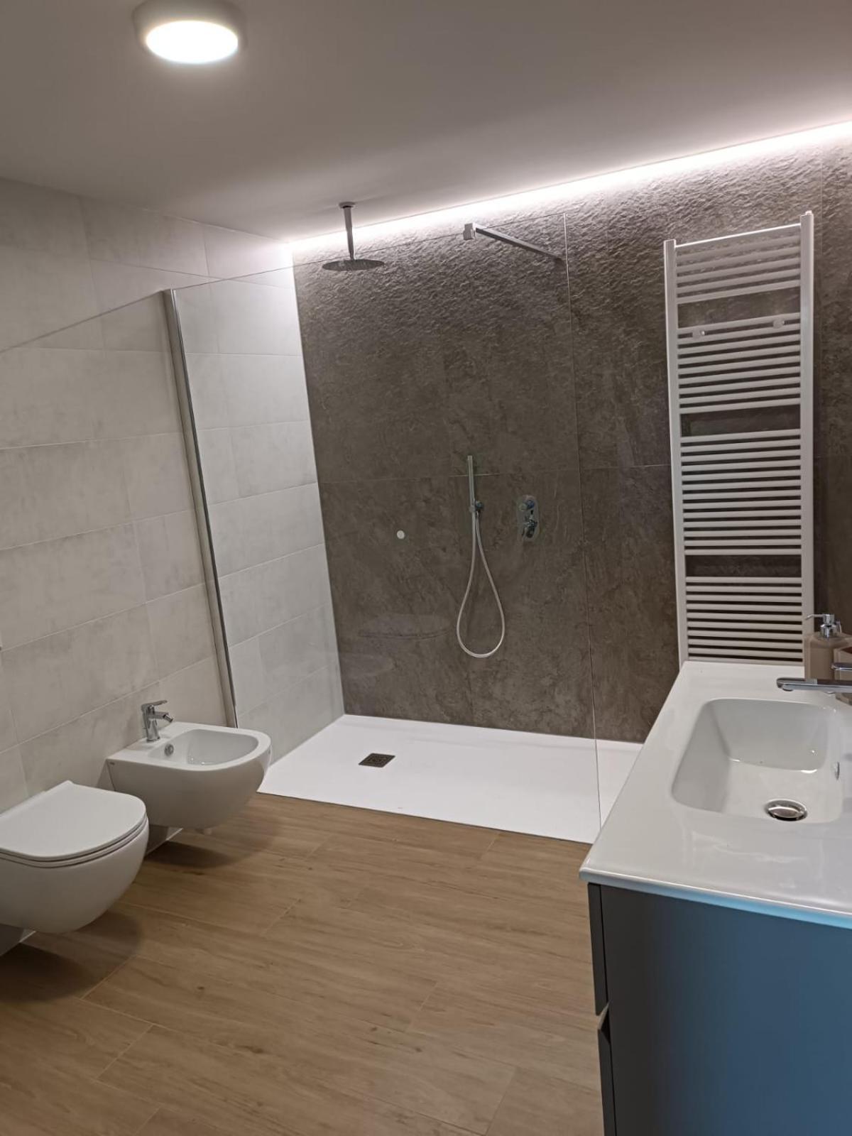 Studio Zu - Lakeside Apartment ริวา ดิ ซอลโต ภายนอก รูปภาพ